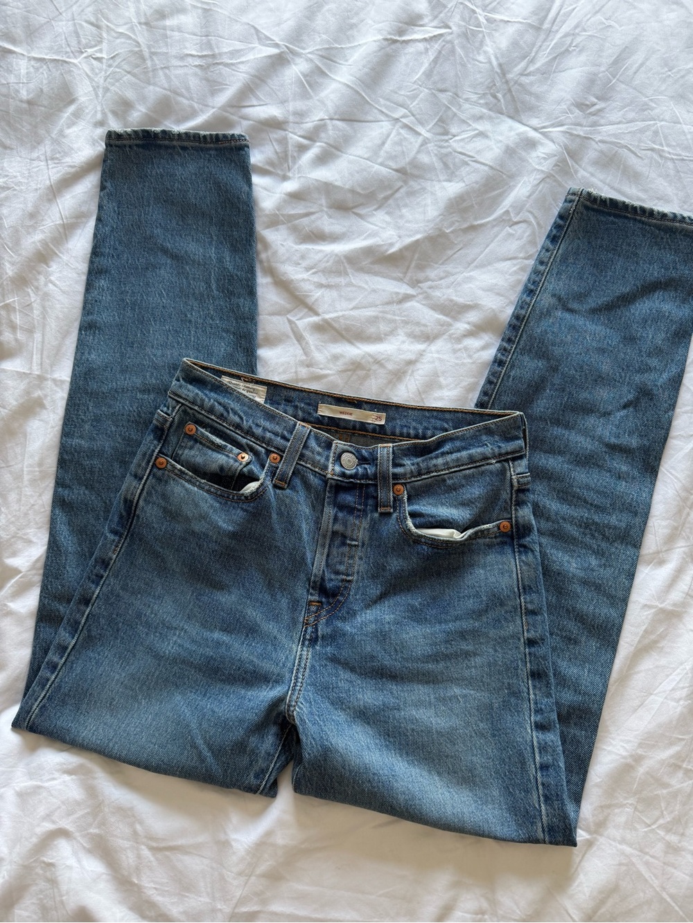 Levi's High Rise Straight Leg Wedgie Jeans in Classic Blue 25 Western Like New